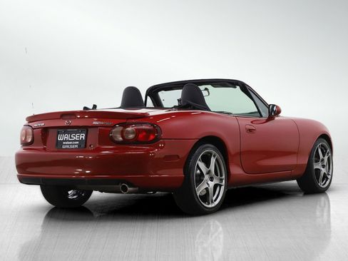 Used 2005 MAZDA MX-5 Miata MAZDASPEED image 6