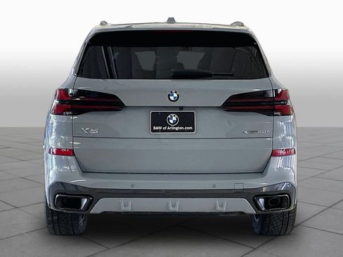 Used 2026 BMW X5 xDrive40i w/ Executive Package AWD/4WD image 4
