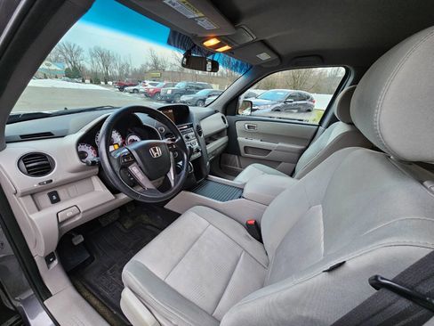 Used 2015 Honda Pilot LX image 9