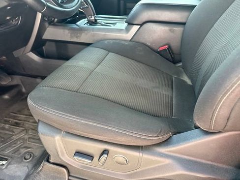 Used 2017 Ford F150 XLT w/ Equipment Group 302A Luxury AWD/4WD image 13