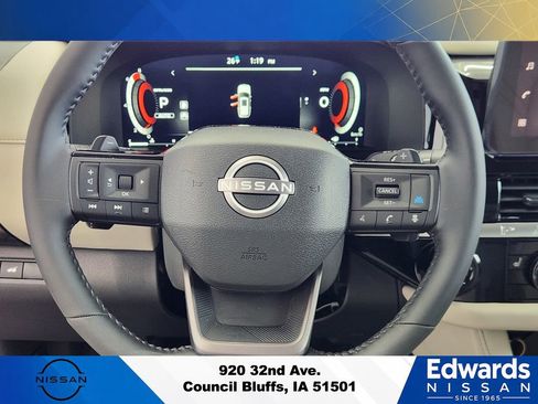 New 2026 Nissan Pathfinder SL AWD/4WD image 25