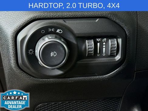 Used 2021 Jeep Wrangler Sport AWD/4WD image 10