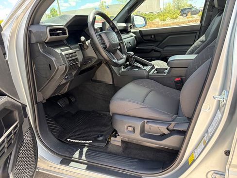 Used 2025 Toyota Tacoma SR RWD image 15