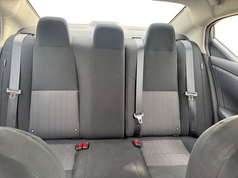 Used 2025 Nissan Sentra SV FWD image 17