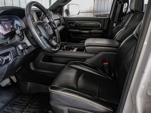 Used 2022 RAM 2500 Limited AWD/4WD image 14