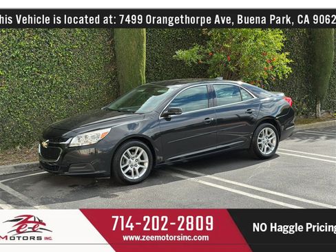 Used 2015 Chevrolet Malibu LT w/ Power Convenience Package image 12