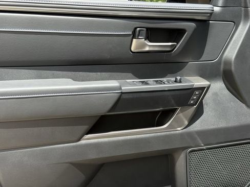 New 2026 Toyota Tundra Platinum AWD/4WD image 29
