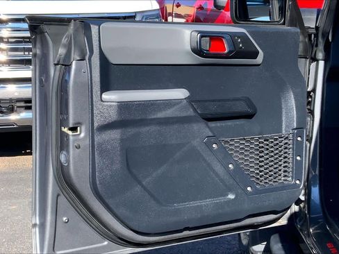 Used 2022 Ford Bronco Big Bend image 21