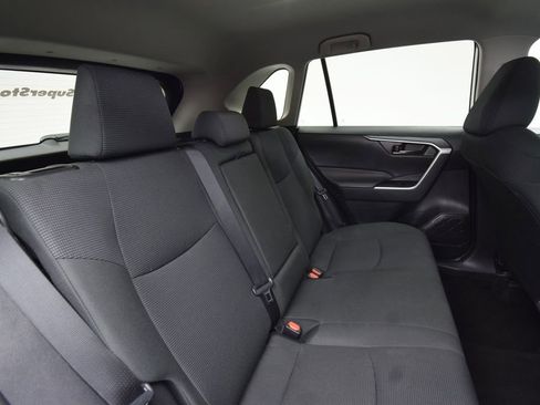 Used 2024 Toyota RAV4 LE image 20