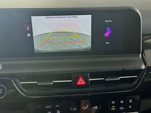 Used 2025 Kia Seltos S FWD image 23