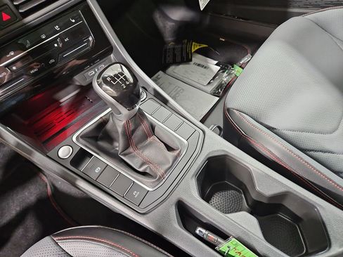 New 2026 Volkswagen Jetta GLI Autobahn FWD image 23