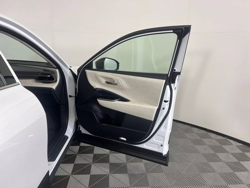 Certified 2026 Toyota Crown Limited w/ Advanced Technology Package image 28