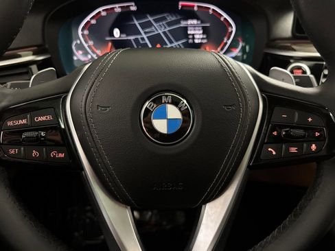 Certified 2023 BMW 530i w/ Convenience Package image 17