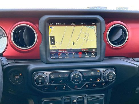 Certified 2021 Jeep Wrangler Unlimited Rubicon AWD/4WD image 31