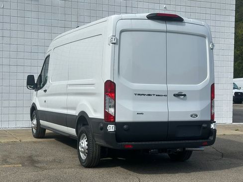 New 2026 Ford Transit 350 148 Medium Roof AWD w/ Load Area Protection Package image 29