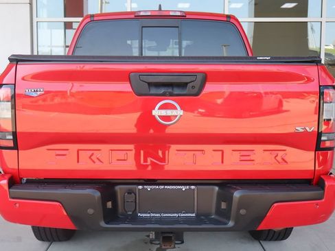 Used 2022 Nissan Frontier SV RWD image 7