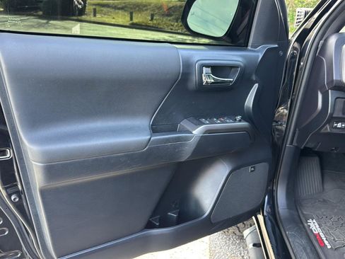 Used 2019 Toyota Tacoma TRD Pro image 15