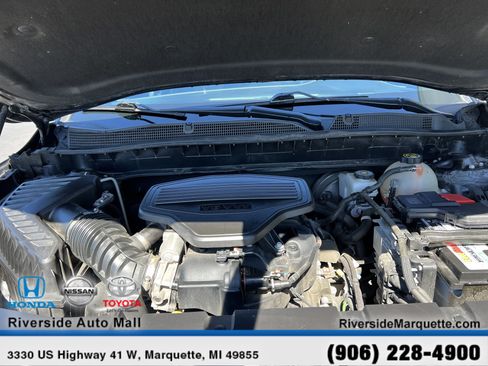 Used 2021 Chevrolet Blazer RS w/ Enhanced Convenience Package AWD/4WD image 13