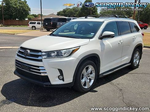 Used 2018 Toyota Highlander Limited FWD image 1