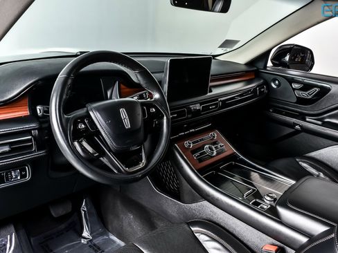 Used 2024 Lincoln Aviator Reserve image 17
