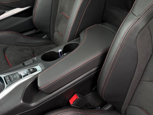 Used 2022 Chevrolet Camaro ZL1 image 13