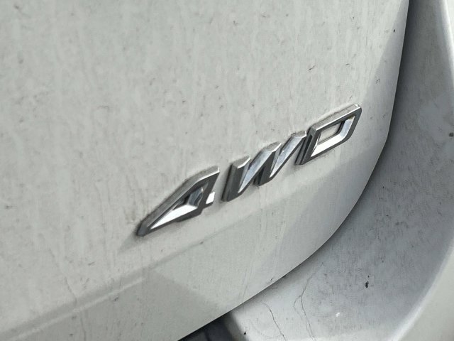Used 2021 Ford Explorer Platinum w/ Equipment Group 601A AWD/4WD image 8