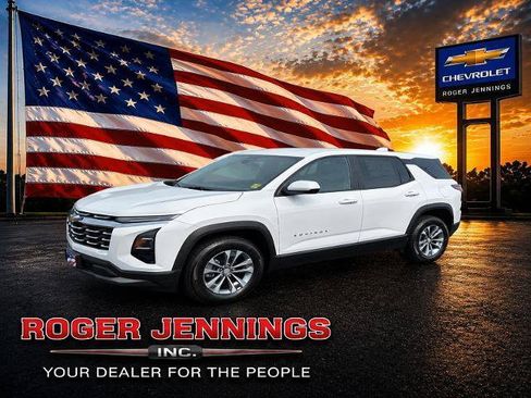Used 2026 Chevrolet Equinox LT w/ Convenience Package II AWD/4WD image 1
