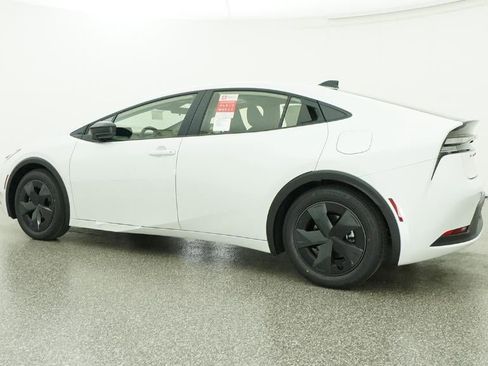 New 2026 Toyota Prius Plug-In Hybrid FWD image 53