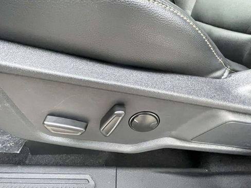 New 2025 Ford Bronco Badlands image 14