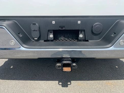 Used 2020 Chevrolet Silverado 1500 W/T w/ WT Safety Package AWD/4WD image 31