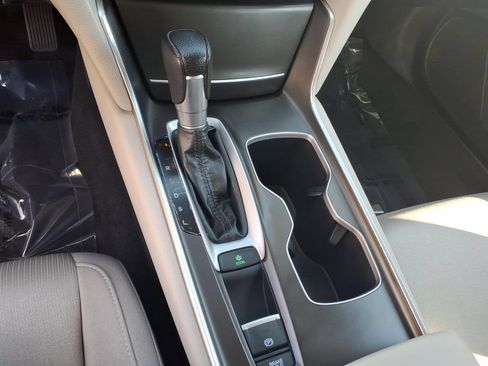 Used 2020 Honda Accord LX image 9