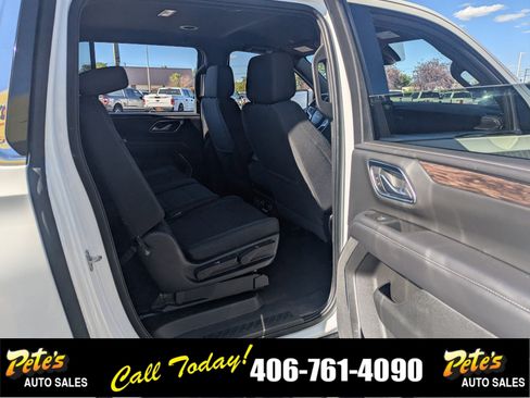 Used 2022 Chevrolet Suburban LS image 10