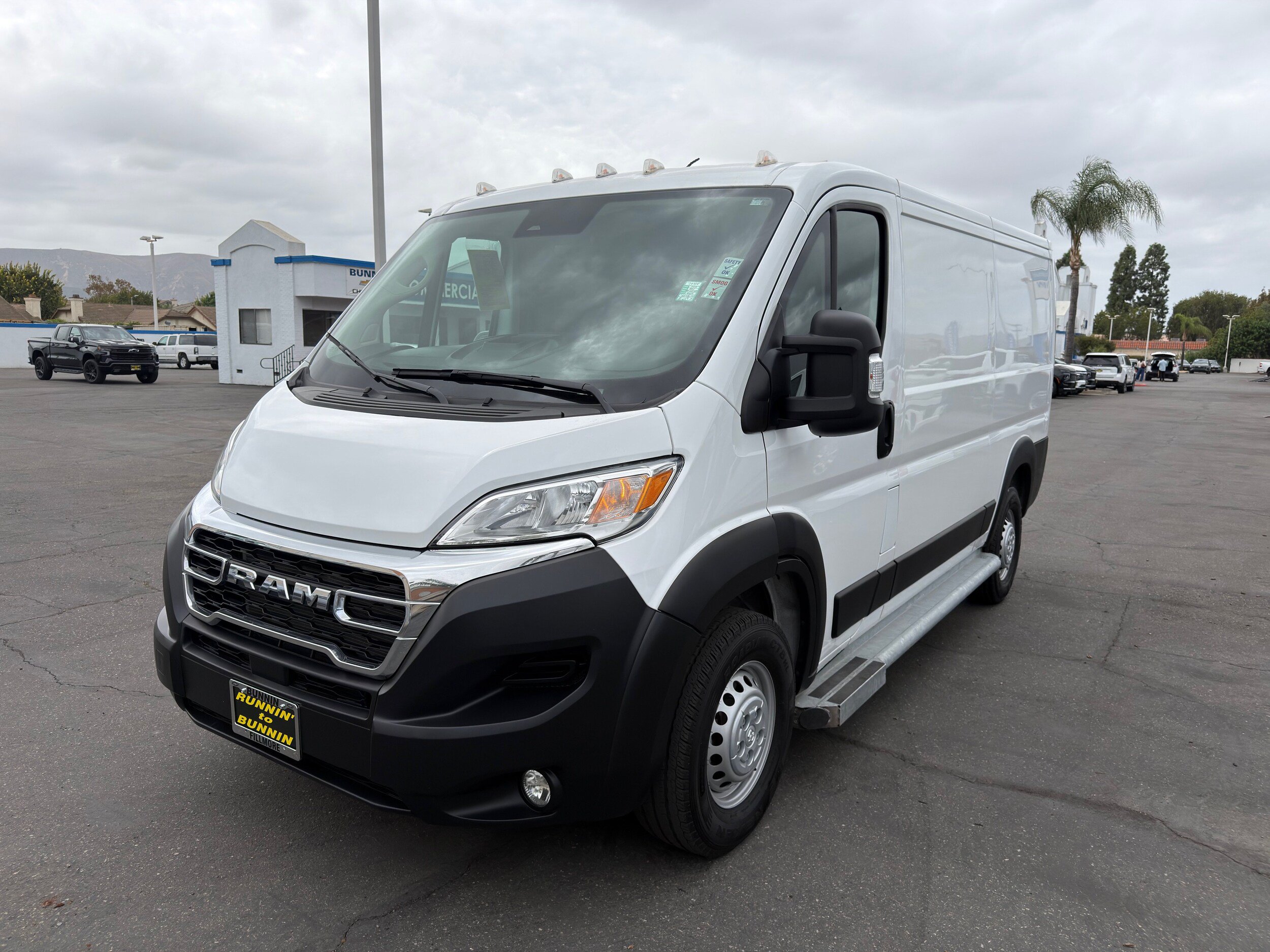Used 2025 RAM ProMaster 2500 w/ U-Haul Equipment Group FWD image 4