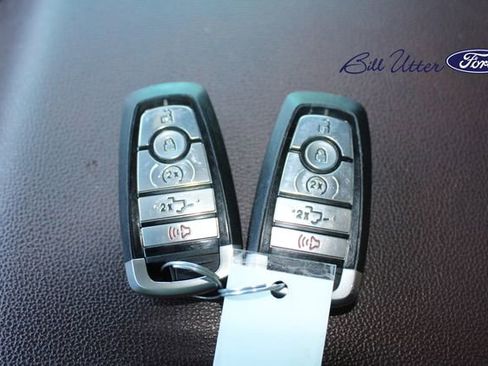 Used 2023 Ford F150 Lariat image 11