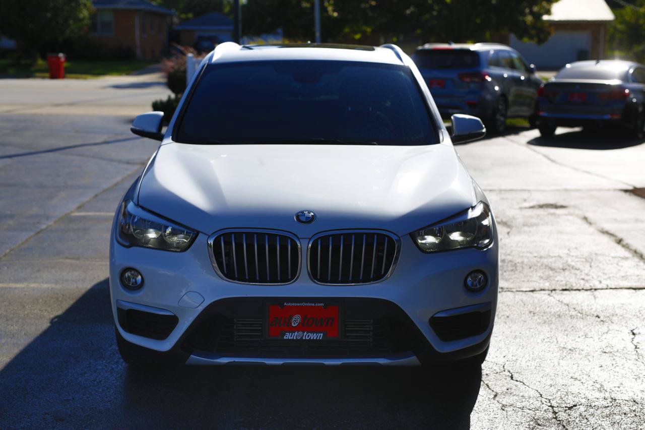 Used 2018 BMW X1 xDrive28i AWD/4WD image 2