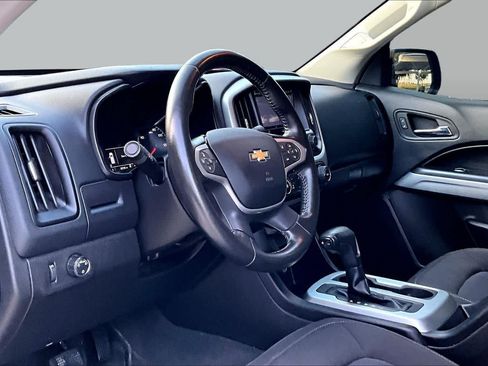 Used 2021 Chevrolet Colorado LT RWD image 17