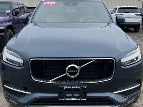 Used 2018 Volvo XC90 T5 Momentum w/ Momentum Plus Package AWD/4WD image 6
