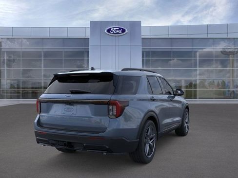 Used 2025 Ford Explorer ST-Line w/ Premium Package RWD image 10