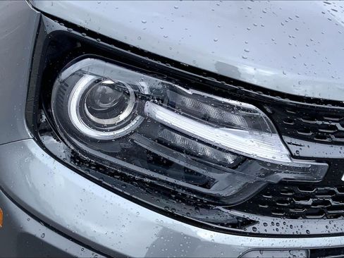 Used 2025 Ford Bronco Sport Outer Banks w/ Outer Banks Tech Package+ image 28