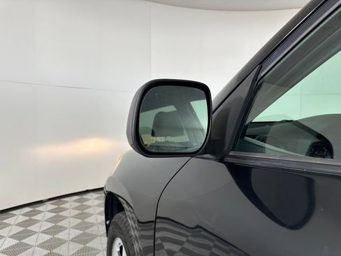 Used 2011 Toyota RAV4 2WD w/ Base L4 Extra Value Pkg image 22