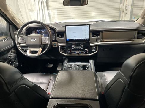 Used 2023 Ford Expedition Max XLT RWD image 17