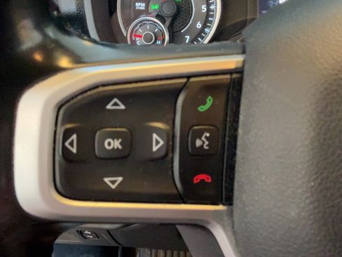Used 2021 RAM 1500 Big Horn AWD/4WD image 11