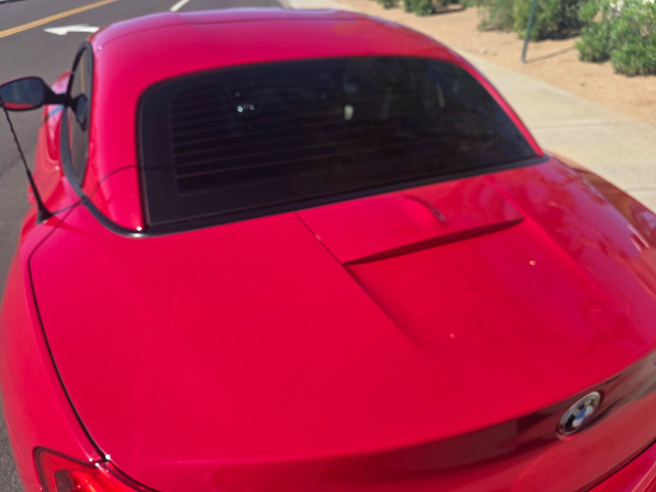 Used 2010 BMW Z4 sDrive35i RWD image 22