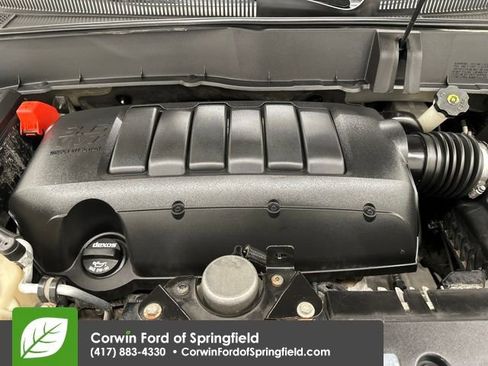 Used 2017 Chevrolet Traverse LT image 35