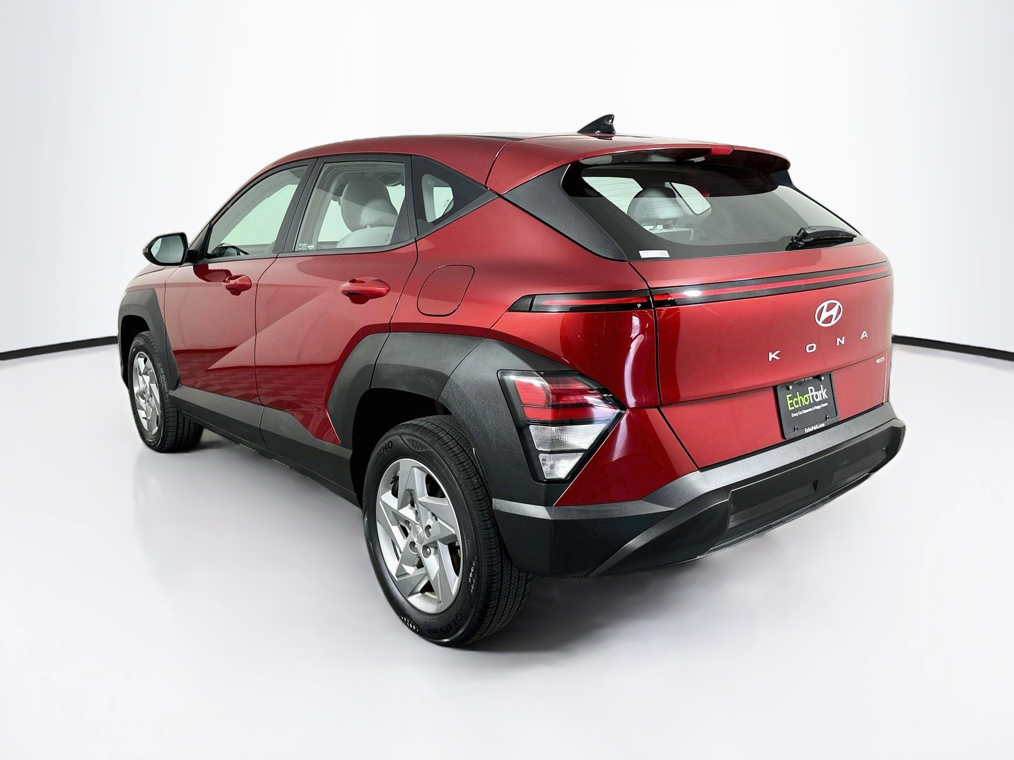 Used 2025 Hyundai Kona SE AWD/4WD image 5