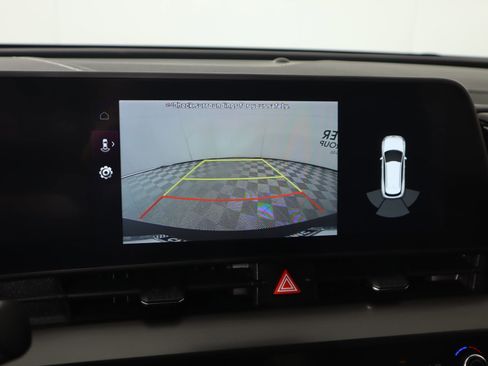 Used 2023 Kia Sportage EX image 6