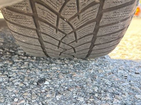 Used 2023 BMW i4 eDrive40 w/ Premium Package image 43