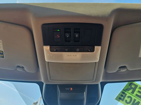 Used 2021 Nissan Rogue Platinum image 36