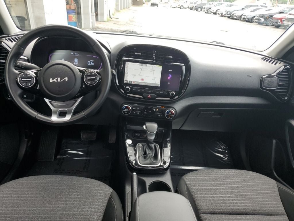 Used 2024 Kia Soul EX FWD image 42