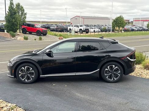 Used 2024 Kia EV6 Light AWD/4WD image 41